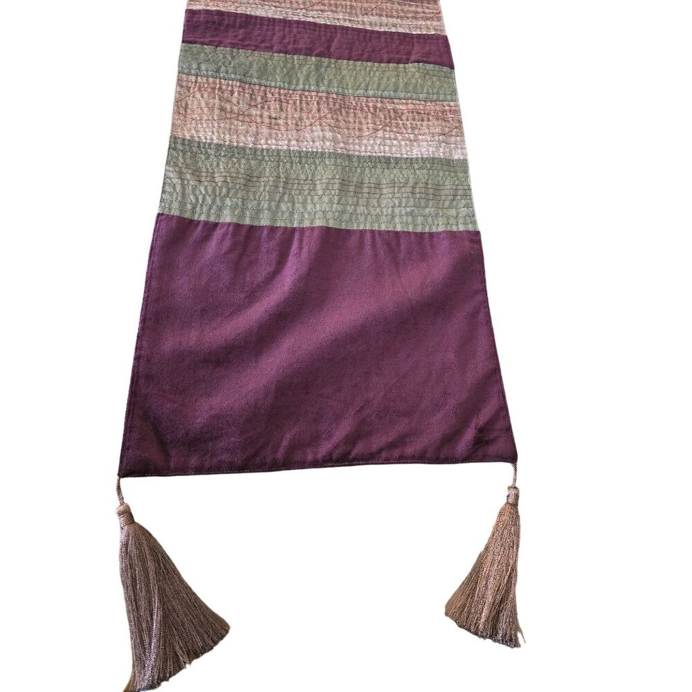 Taurus Home Table Runner With Tassels - Red & Gold‎ - 12.5"x71"